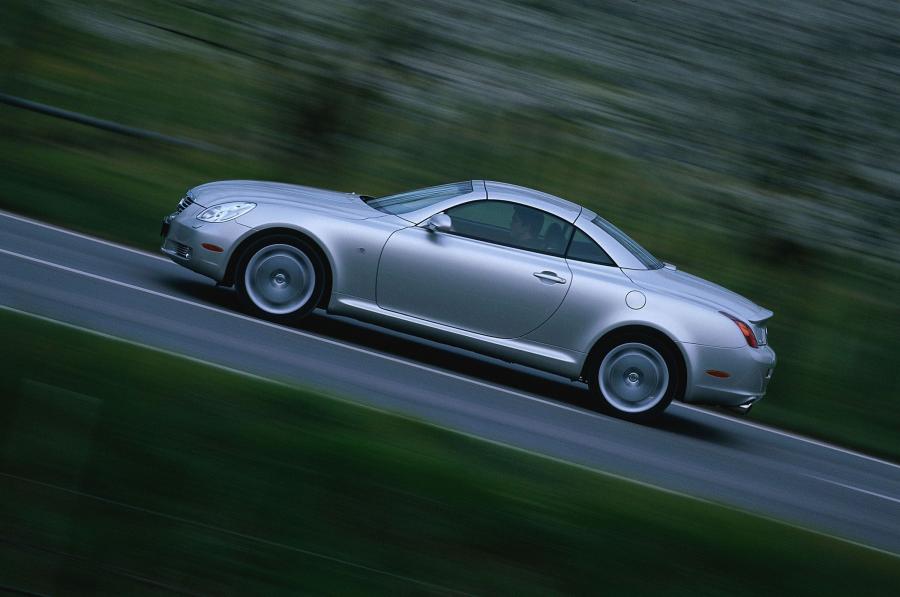 Lexus SC430 2002 года  (фото 24 из 28)